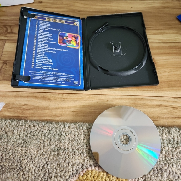 Lilo and Stitch Disney DVD - Picture 3 of 3